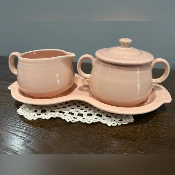 FIestaware - Fiesta Apricot Creamer and Sugar Bowl Set with Tray - Picture 2 of 13